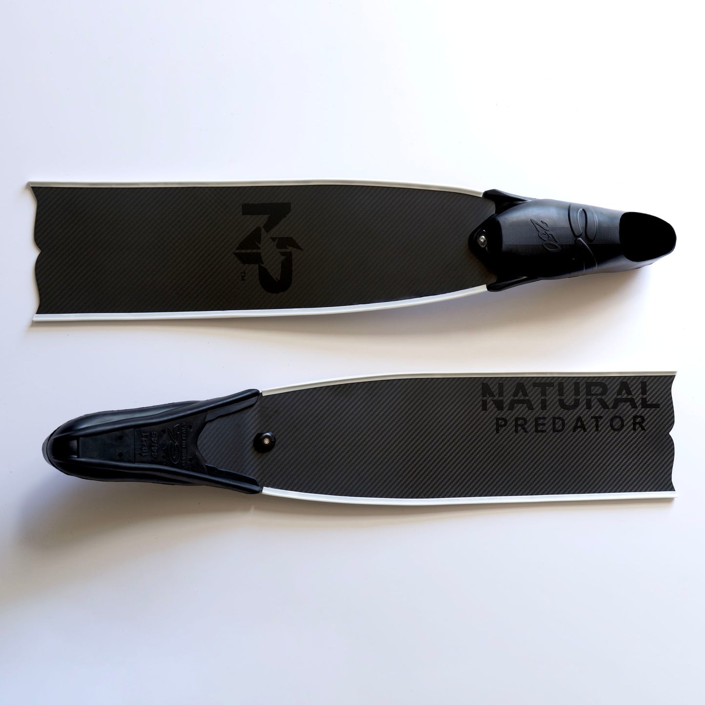 np natural predator high performance carbon fiber spearfishing fins black logo white rails